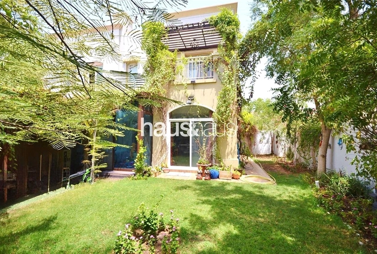 2 bedroom villa to rent - haus & haus