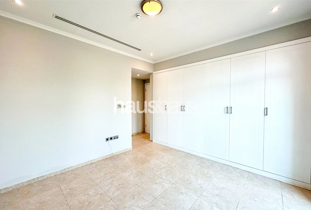 3 bedroom villa to rent - haus & haus