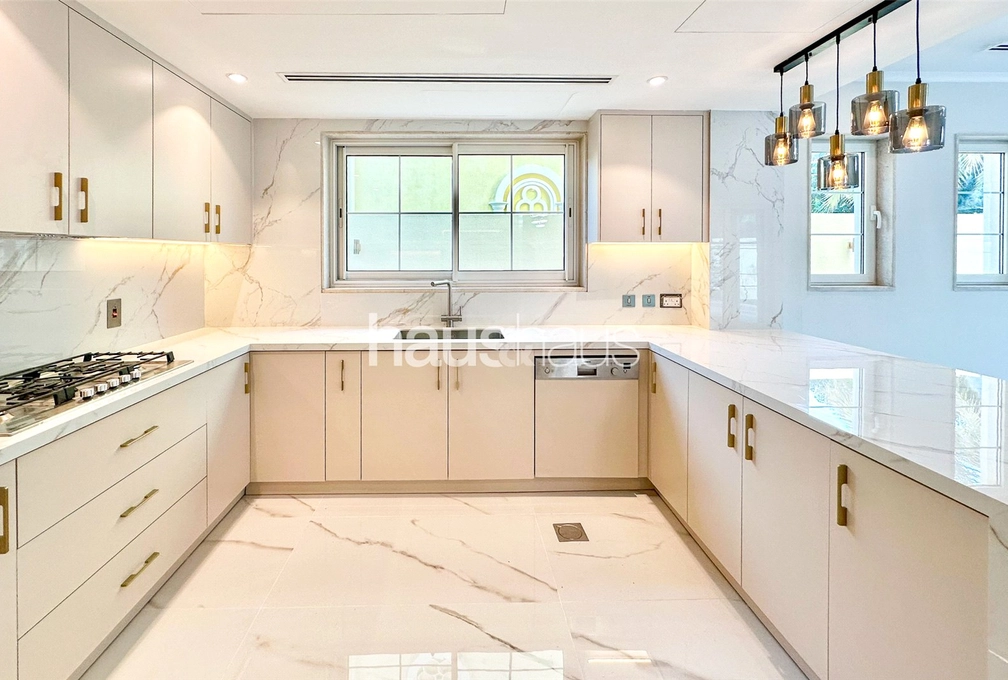 3 bedroom villa to rent - haus & haus