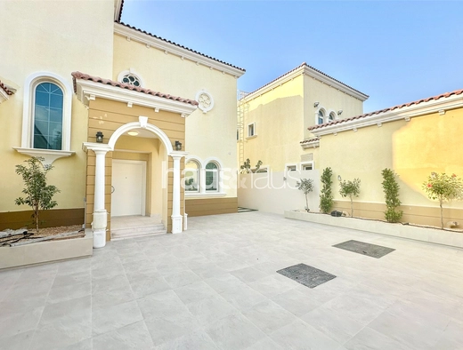 3 bedroom villa to rent - haus & haus