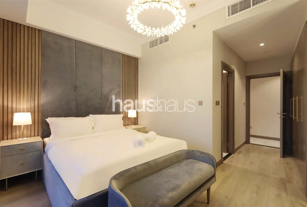 mobile-banner - Haus and Haus