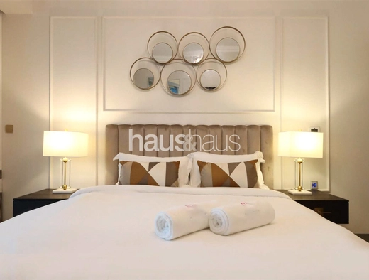 mobile-banner - Haus and Haus