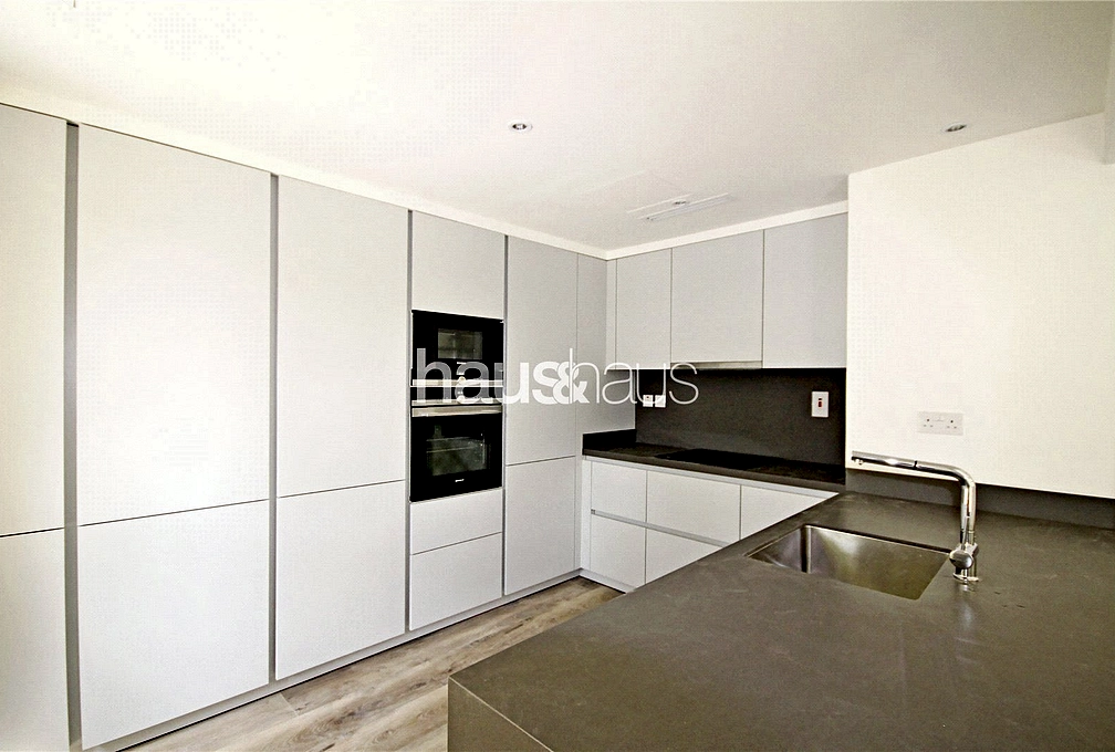 4 bedroom villa to rent - haus & haus