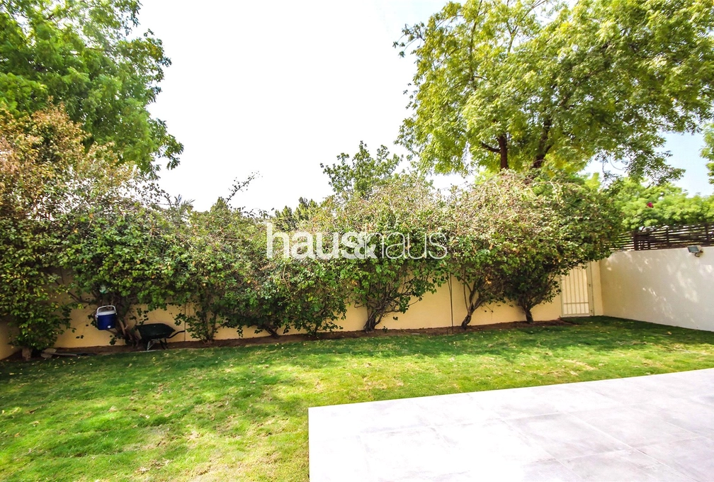 4 bedroom villa to rent - haus & haus