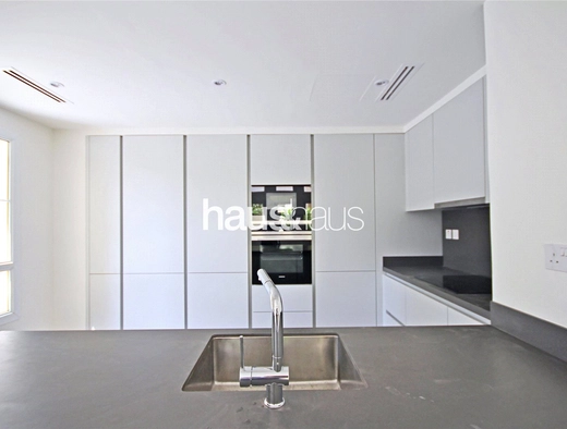 4 bedroom villa to rent - haus & haus