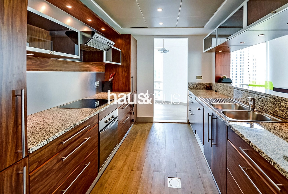 3 bedroom apartment to rent - haus & haus