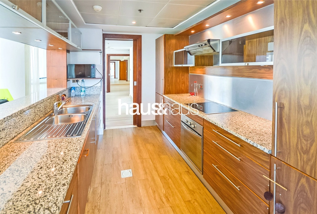 3 bedroom apartment to rent - haus & haus