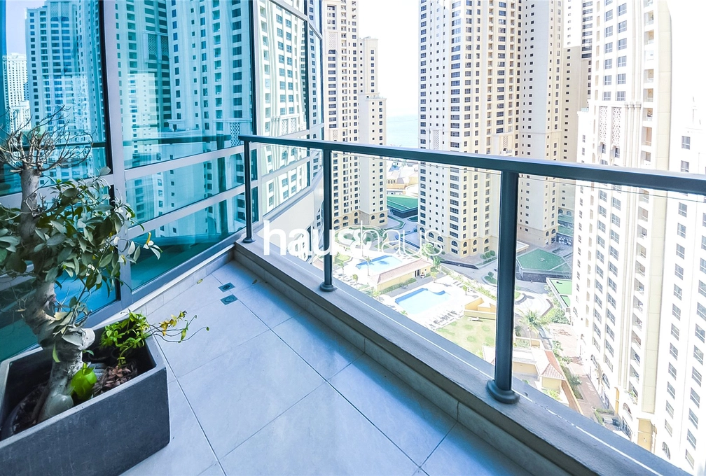 3 bedroom apartment to rent - haus & haus