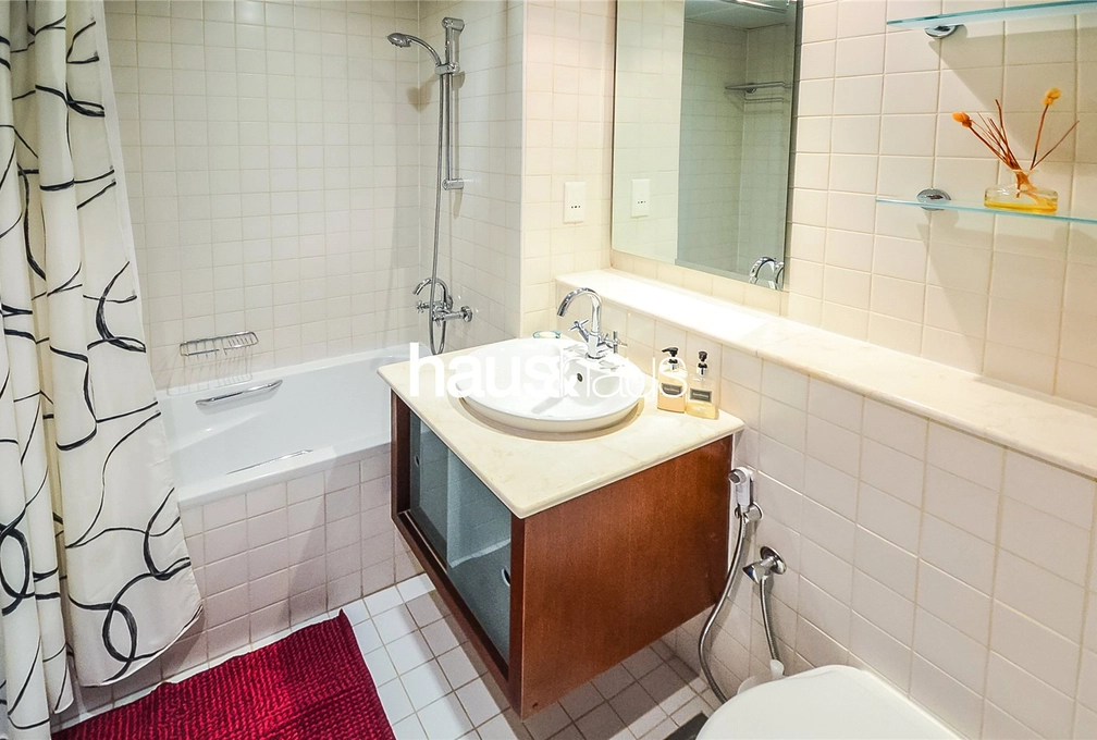 3 bedroom apartment to rent - haus & haus