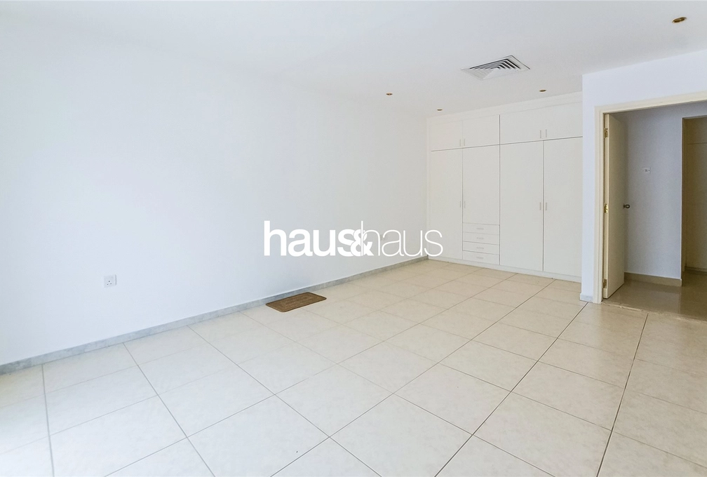 3 bedroom villa to rent - haus & haus