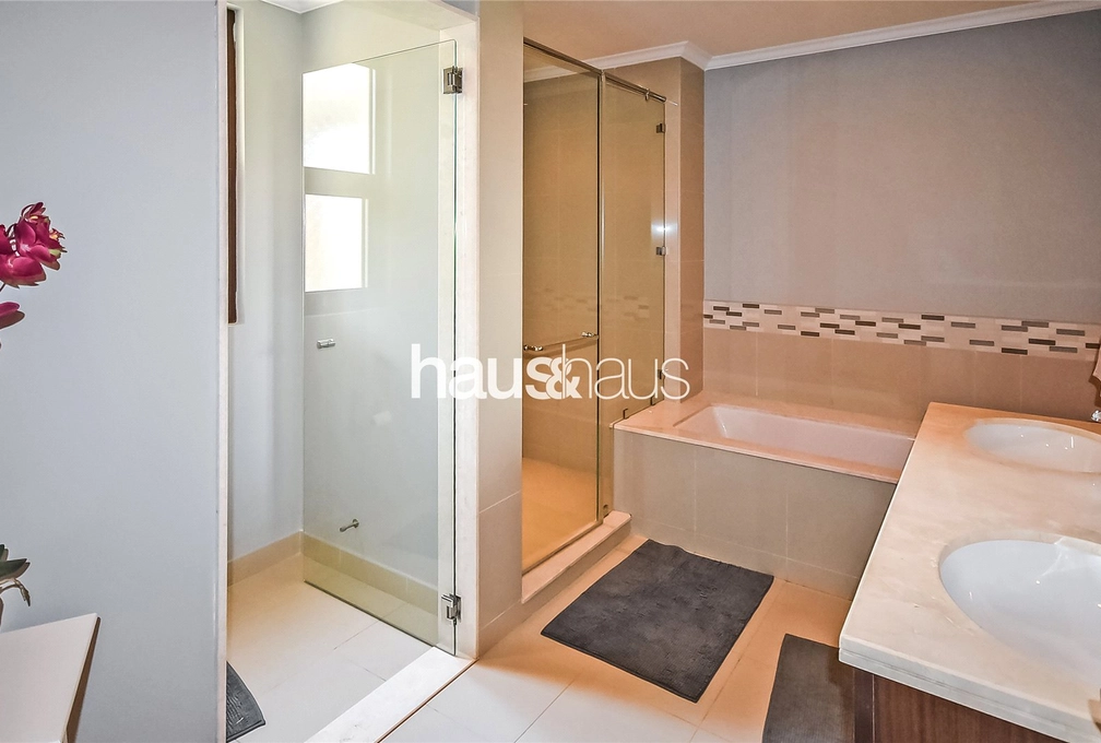 mobile-banner - Haus and Haus