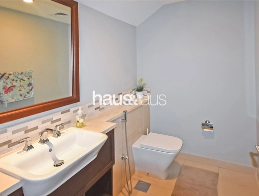 mobile-banner - Haus and Haus