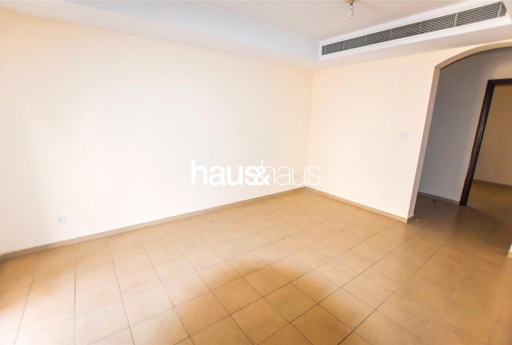 2 bedroom villa to rent - haus & haus