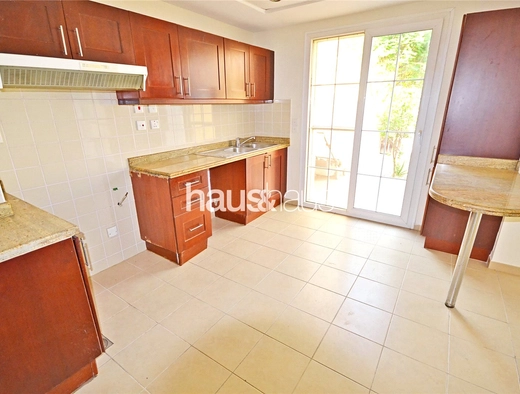 2 bedroom villa to rent - haus & haus