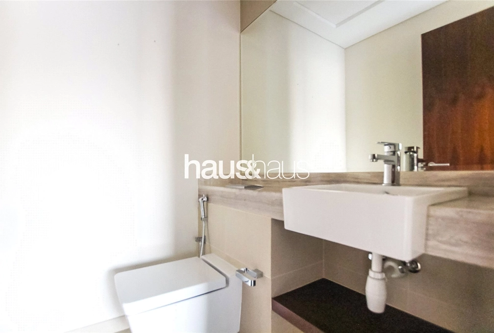 mobile-banner - Haus and Haus