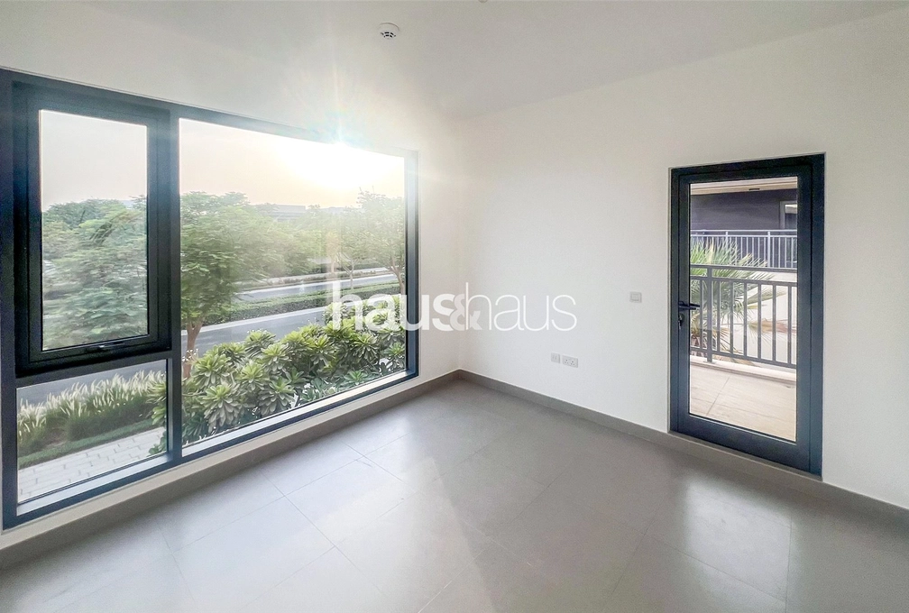 4 bedroom villa to rent - haus & haus