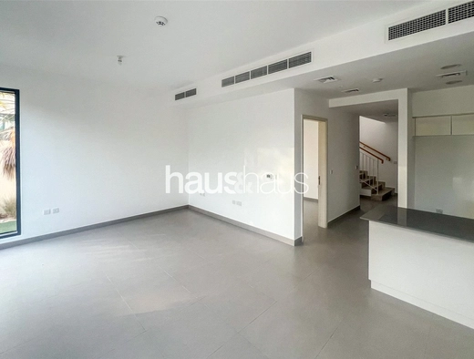 4 bedroom villa to rent - haus & haus