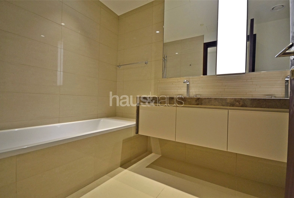 3 bedroom apartment to rent - haus & haus