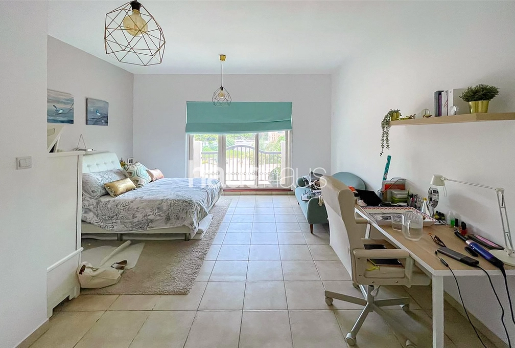 5 bedroom villa to rent - haus & haus