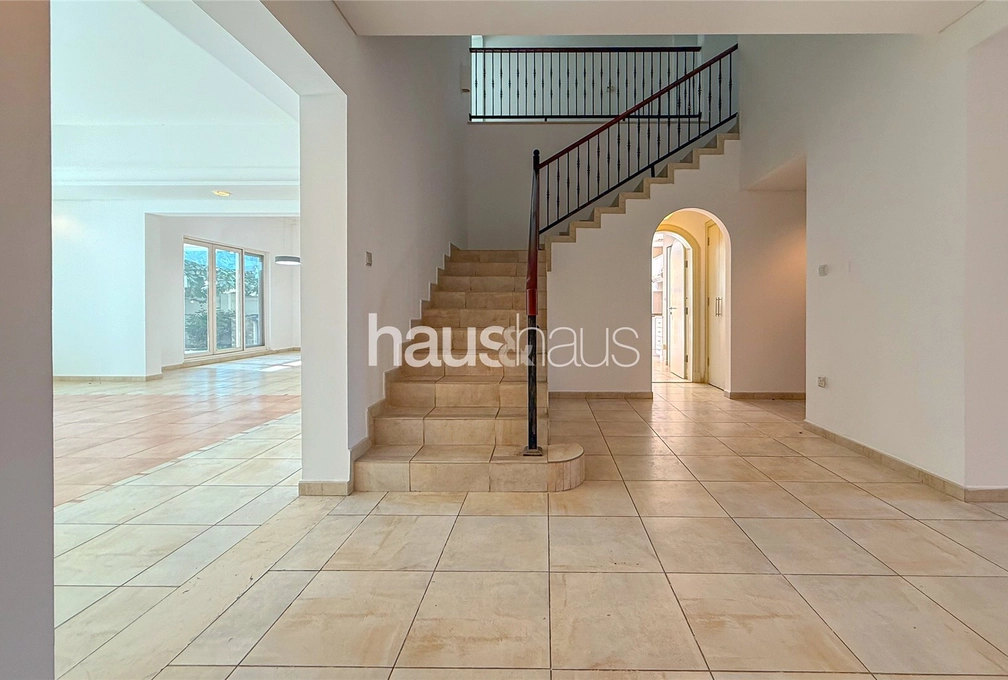 5 bedroom villa to rent - haus & haus