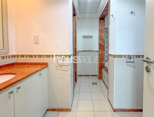 5 bedroom villa to rent - haus & haus