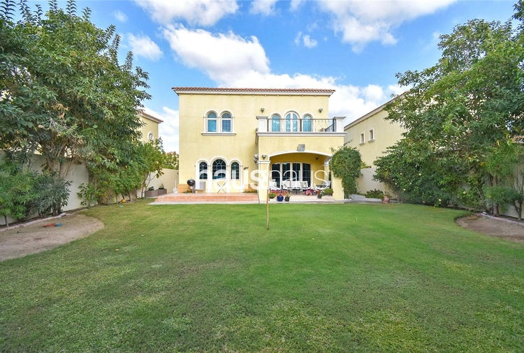 3 bedroom villa for sale - haus & haus