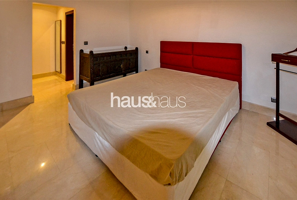 4 bedroom villa to rent - haus & haus