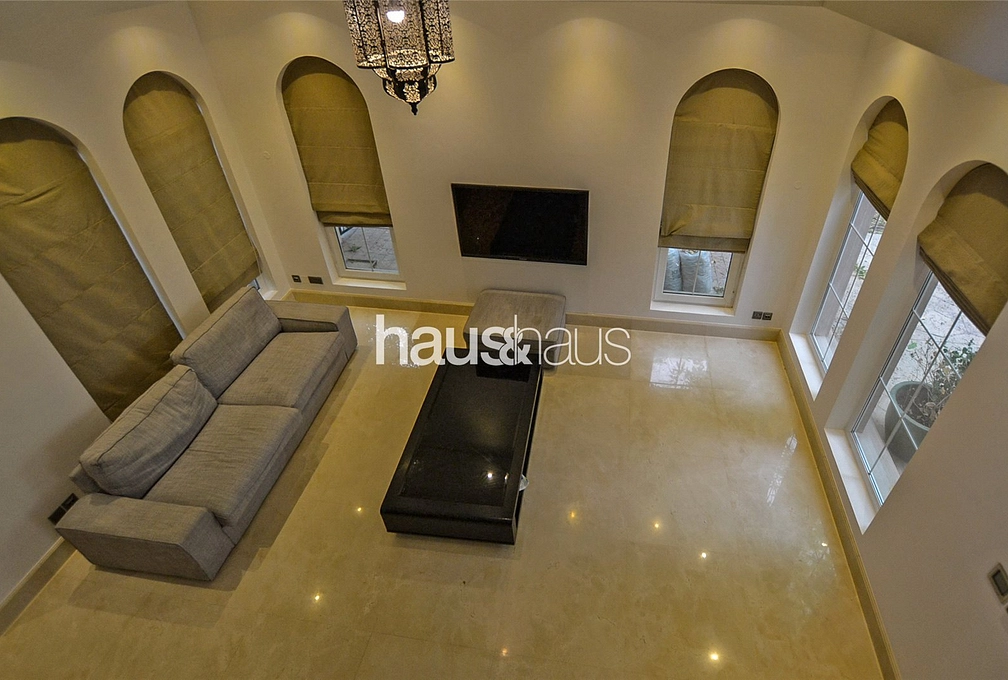 4 bedroom villa to rent - haus & haus