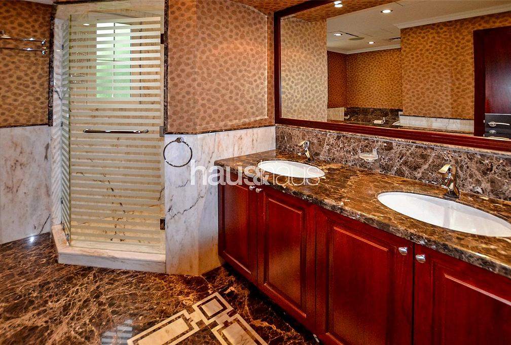 4 bedroom villa to rent - haus & haus