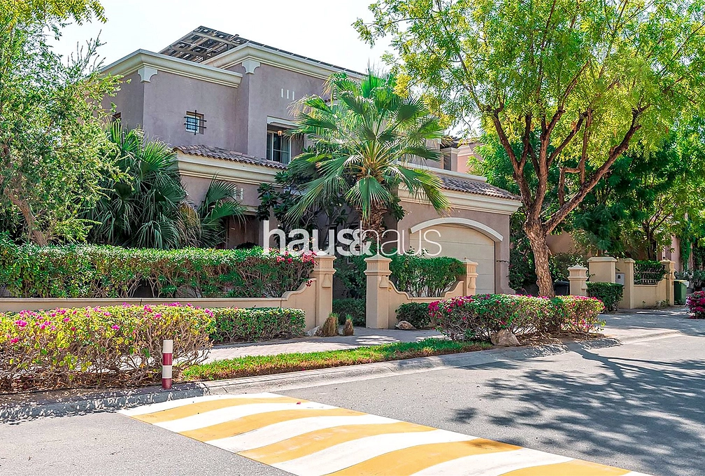 4 bedroom villa to rent - haus & haus