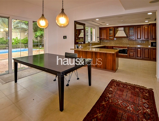 4 bedroom villa to rent - haus & haus