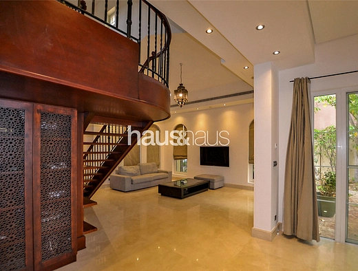 4 bedroom villa to rent - haus & haus