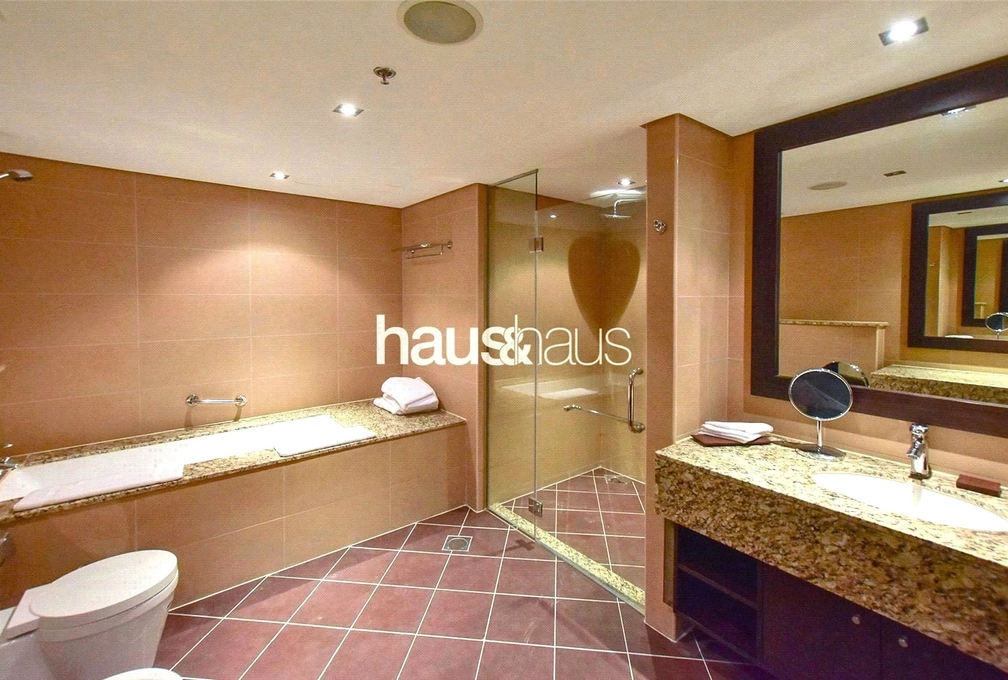 mobile-banner - Haus and Haus