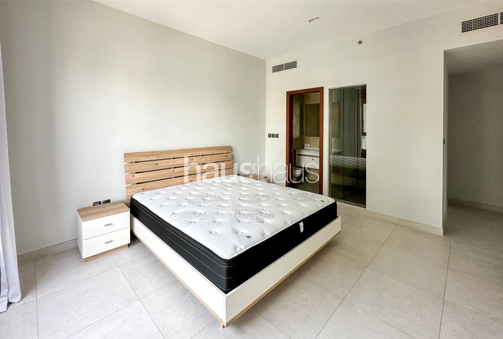 3 bedroom apartment for sale - haus & haus