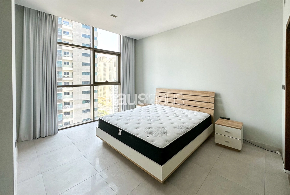 3 bedroom apartment for sale - haus & haus