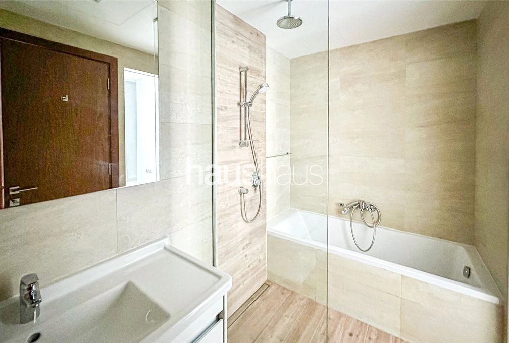 3 bedroom apartment for sale - haus & haus