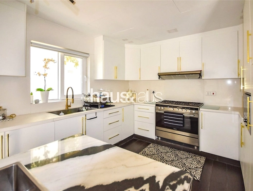 5 bedroom villa for sale - haus & haus