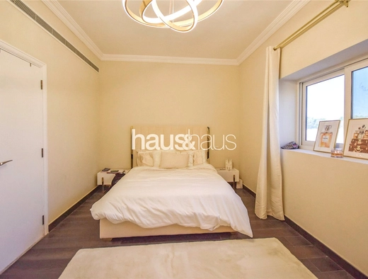 5 bedroom villa for sale - haus & haus