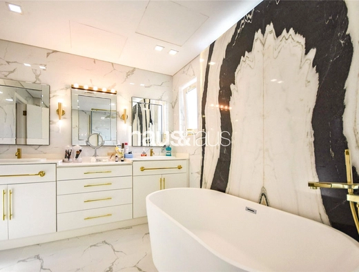 5 bedroom villa for sale - haus & haus