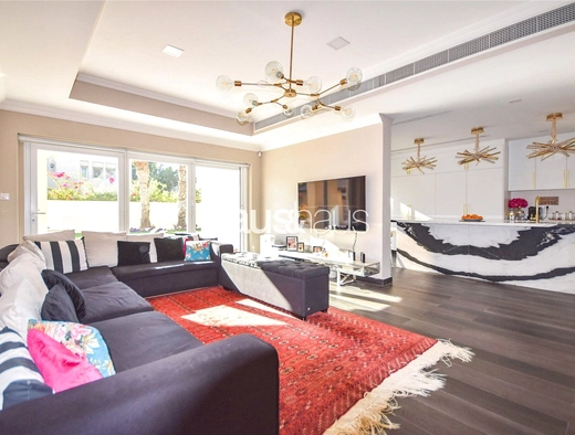 5 bedroom villa for sale - haus & haus