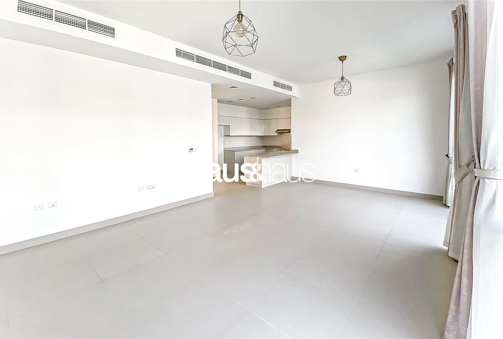 4 bedroom villa for sale - haus & haus