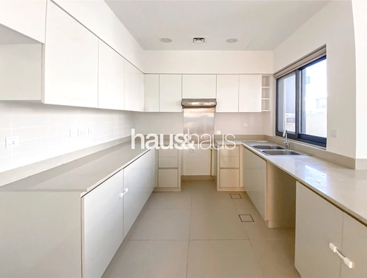 4 bedroom villa for sale - haus & haus