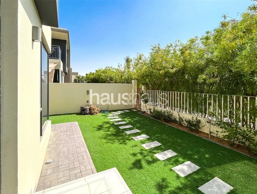 4 bedroom villa for sale - haus & haus