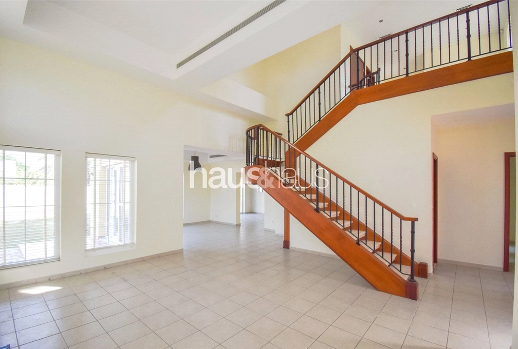 4 bedroom villa for sale - haus & haus