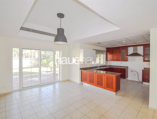 4 bedroom villa for sale - haus & haus