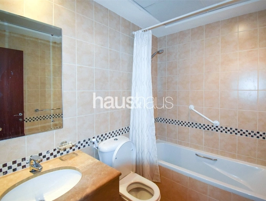 4 bedroom villa for sale - haus & haus