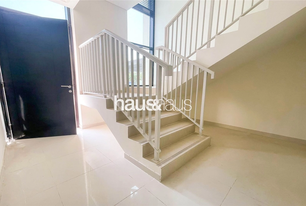 3 bedroom townhouse to rent - haus & haus