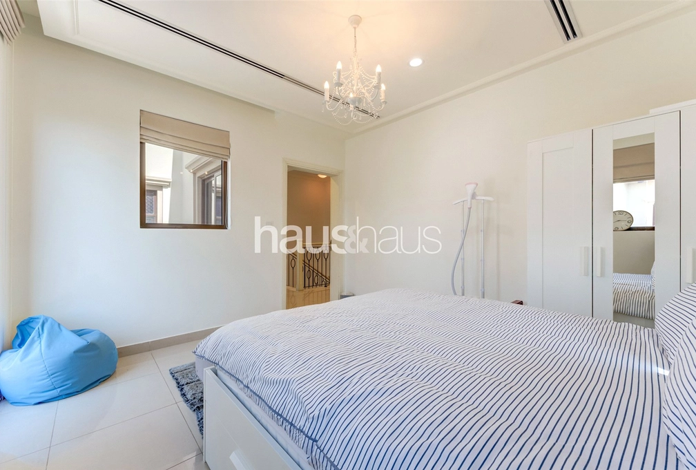 mobile-banner - Haus and Haus