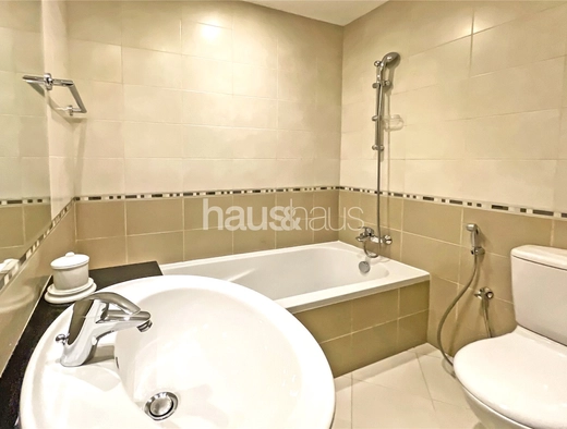 2 bedroom apartment to rent - haus & haus