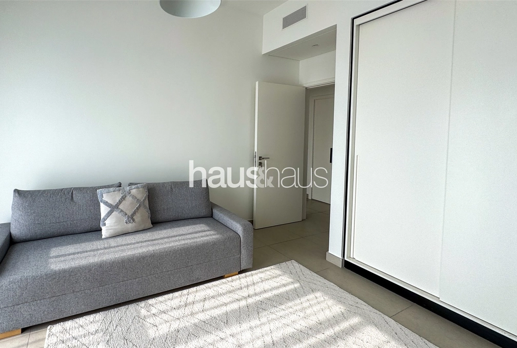 mobile-banner - Haus and Haus